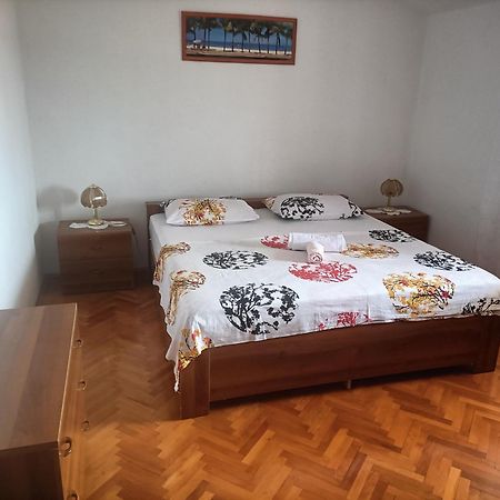 Apartment Zdenka 1 Trogir Exteriör bild