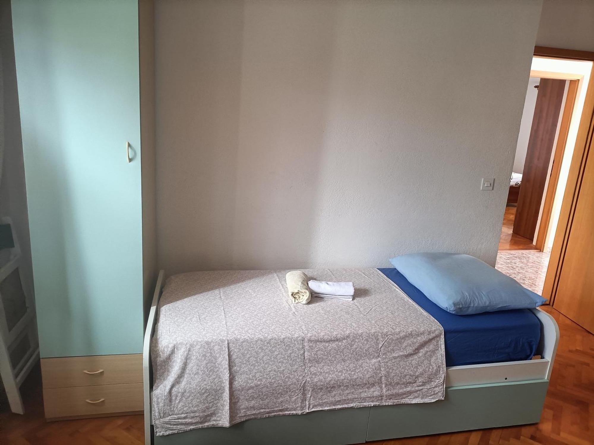 Apartment Zdenka 1 Trogir Exteriör bild